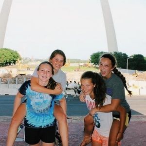 Meet your Posher, Megan